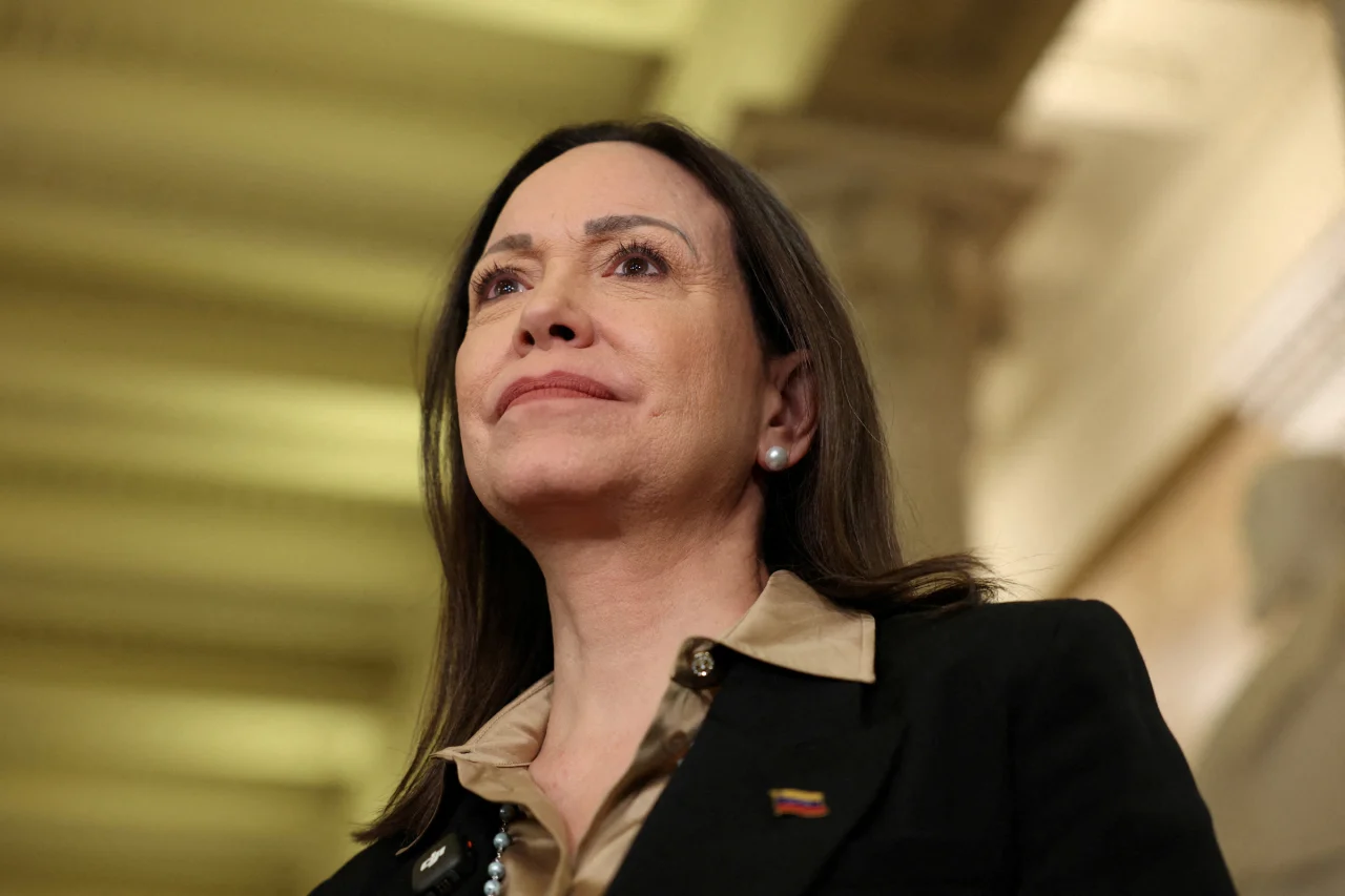 Opposition Leader Machado Denied Entry to Venezuela(News Central TV)