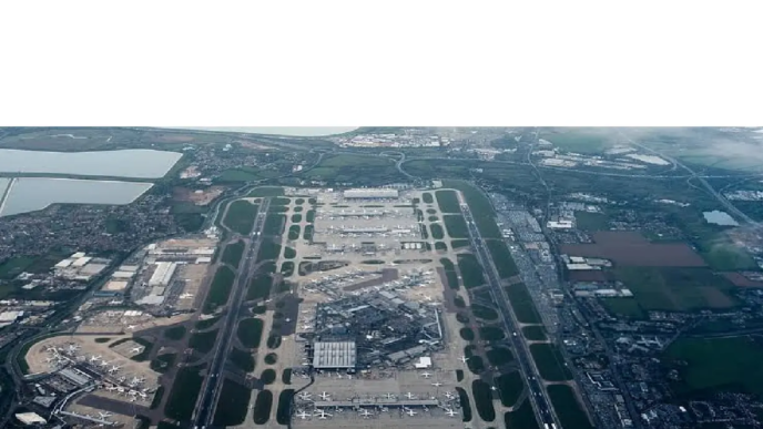 Over 1,000 UK Flights Cancelled After Air Traffic Glitch (NewsCentral TV).1.