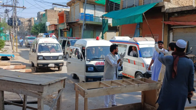 Pakistan Mosque Blast (Newscentraltv)