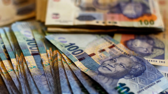 Rand rises ahead of key economic reports (News Central TV)