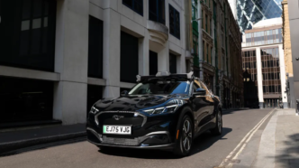 Robotaxi, London (NewscentralTV)