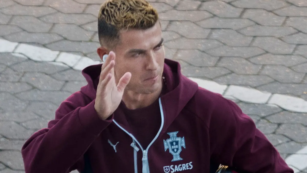 Ronaldo Leaves Portugal Camp After Being Dropped (News Central TV)