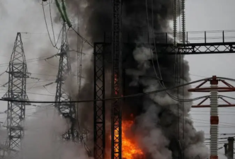 Russian Strikes Damage Kyiv Power Grid (NewsCentral TV)