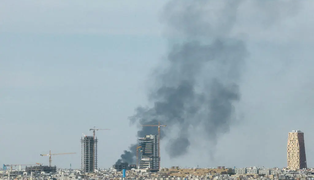 Saudi Arabia vows firm response to Houthi attacks (News Central TV)