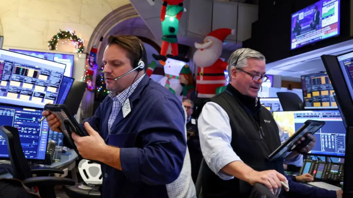 Global stocks rise ahead of Fed rate hike (News Central TV)