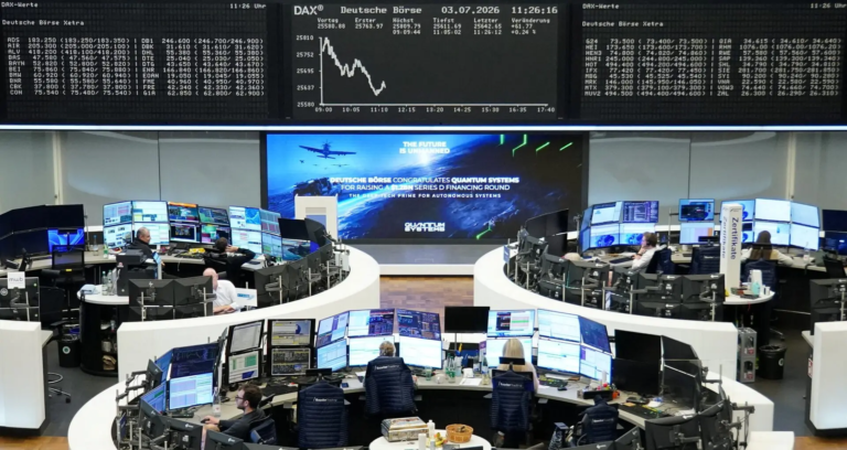 Stocks Slip as Robust US Jobs Data Stokes Rate Hike