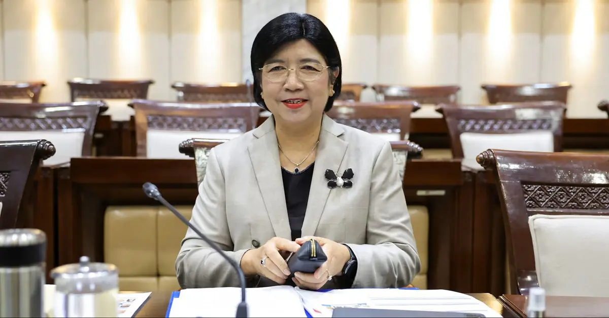Destry Damayanti