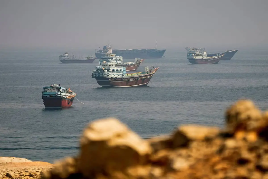 The US sails seized Iranian oil tankers across the Atlantic (News Central TV)