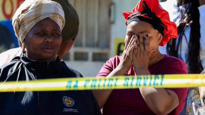 South African township lives in fear after tavern attack (News Central TV)