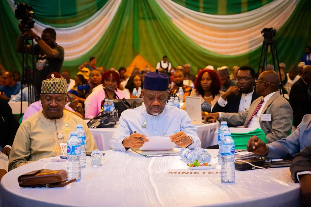 Tunji Alausa (News Central TV)