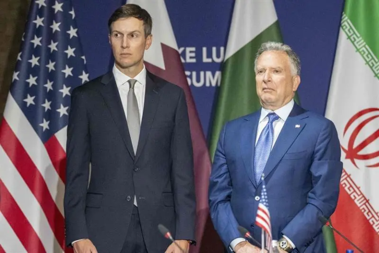 Trump Envoys Head To Kyiv After Putin Talks