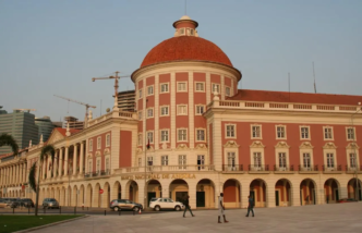 Angola cuts interest rate to 14.75 per cent (News Central TV)