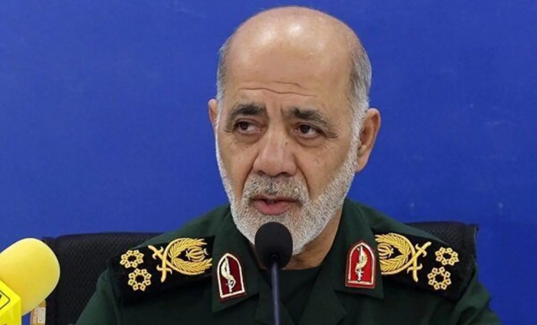 Iran Vows to Keep US Ships Out of Gulf