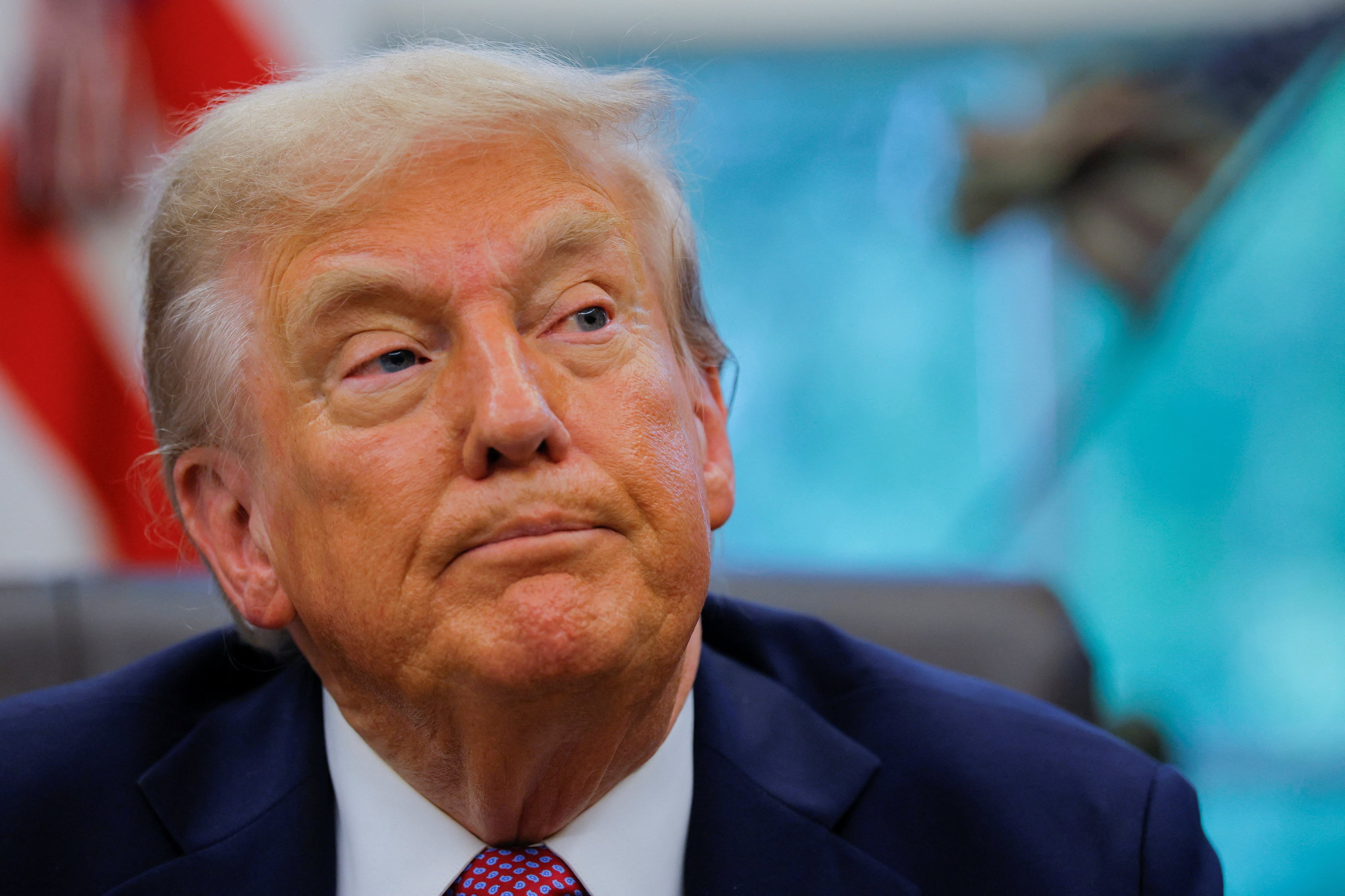 Trump eyes ,000 fee on foreign student jobs (News Central TV)