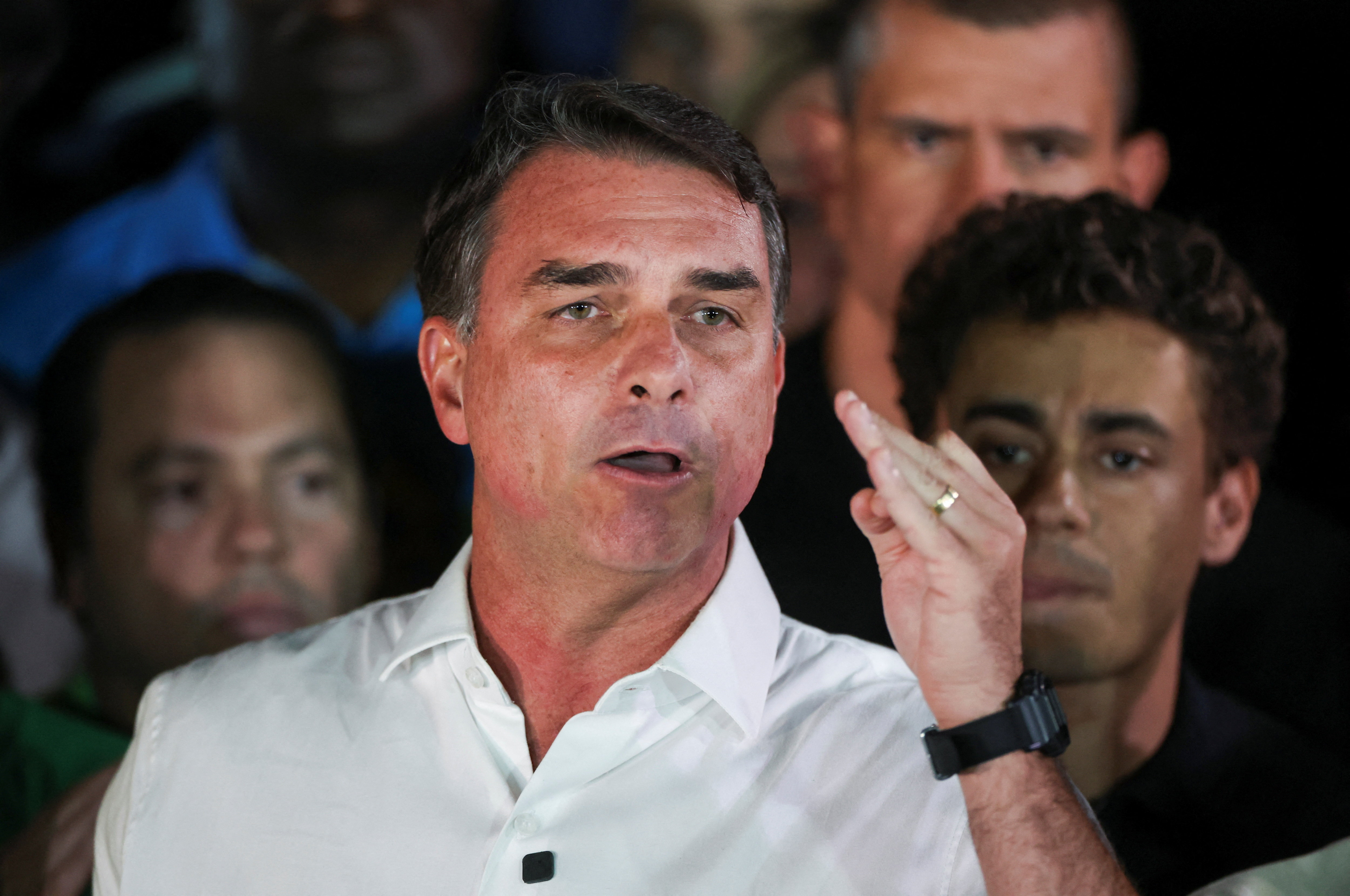 Bolsonaro says he fled Brazil over persecution (News Central TV)