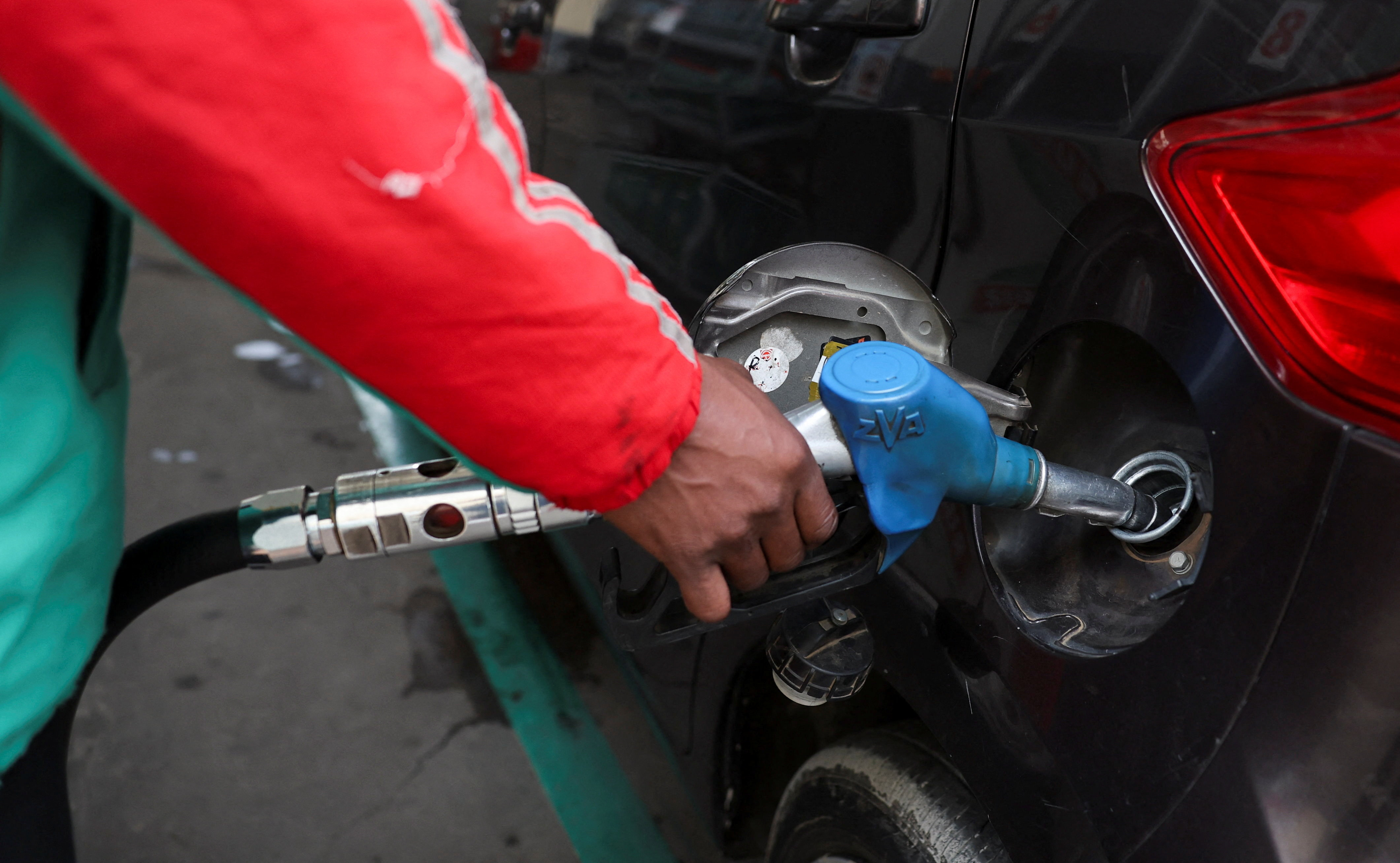 Kenya raises fuel prices as import costs soar (News Central TV)