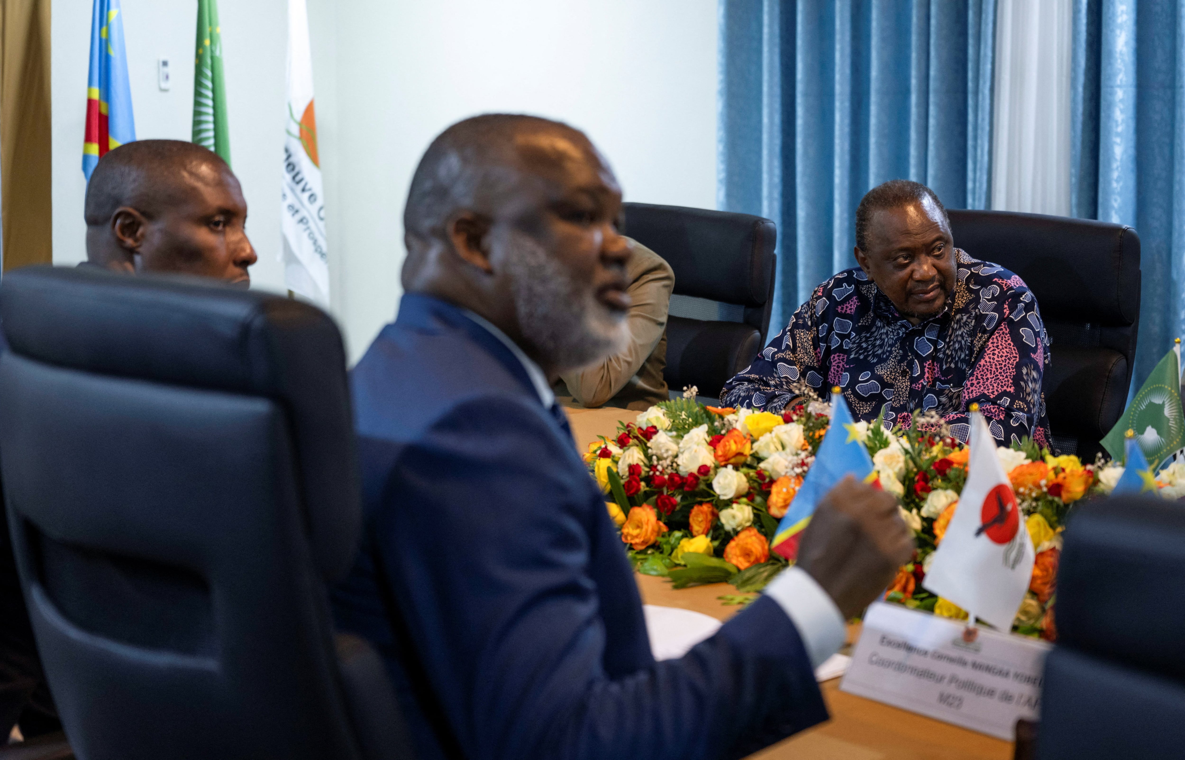 AU envoys meet DR Congo rebels to push peace (News Central TV)