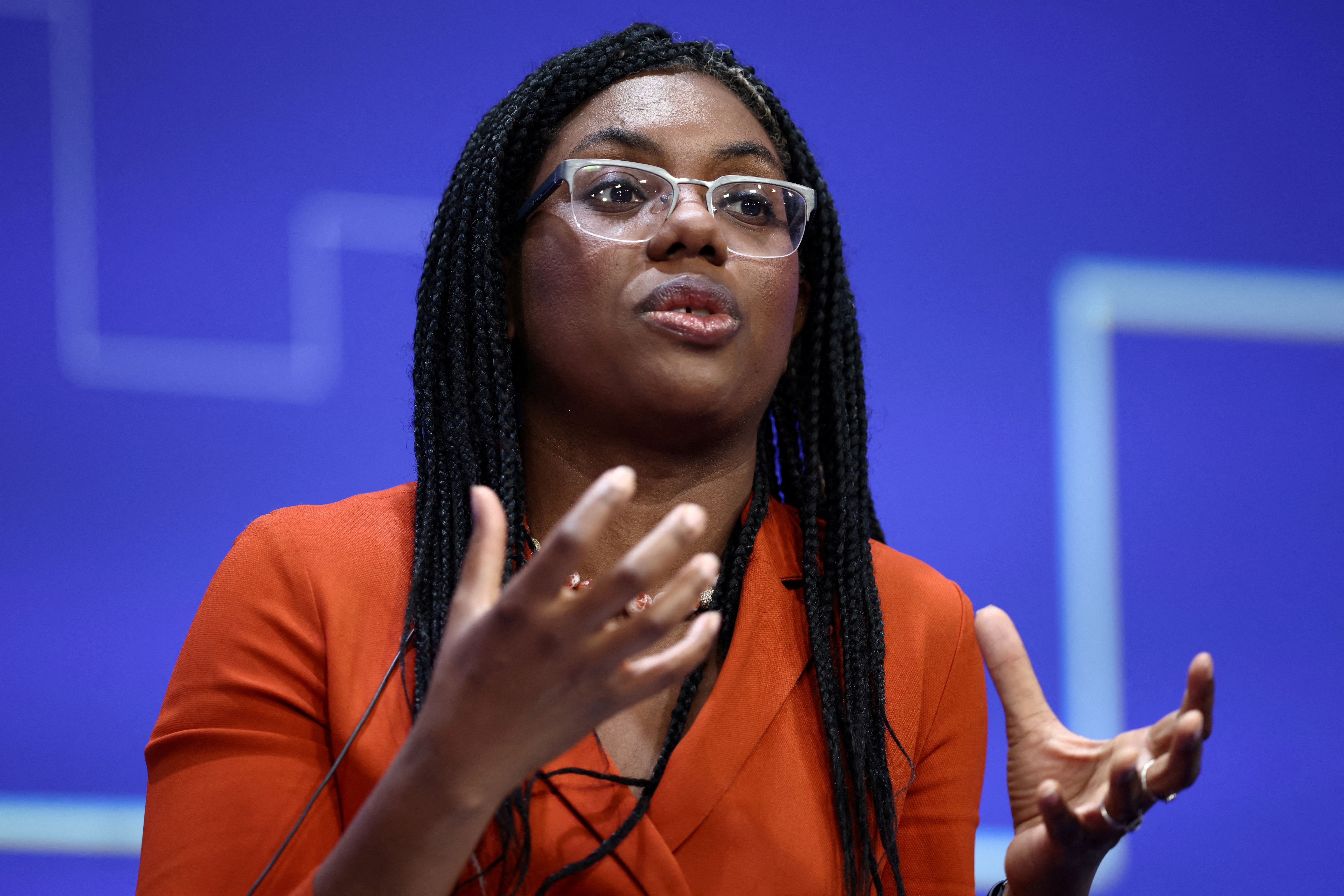 Badenoch condemns racist “scammer" attack (News Central TV)