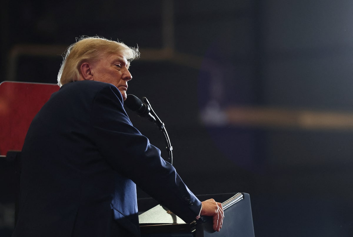 Trump lifts Canada tariffs ahead of midterms (News Central TV)