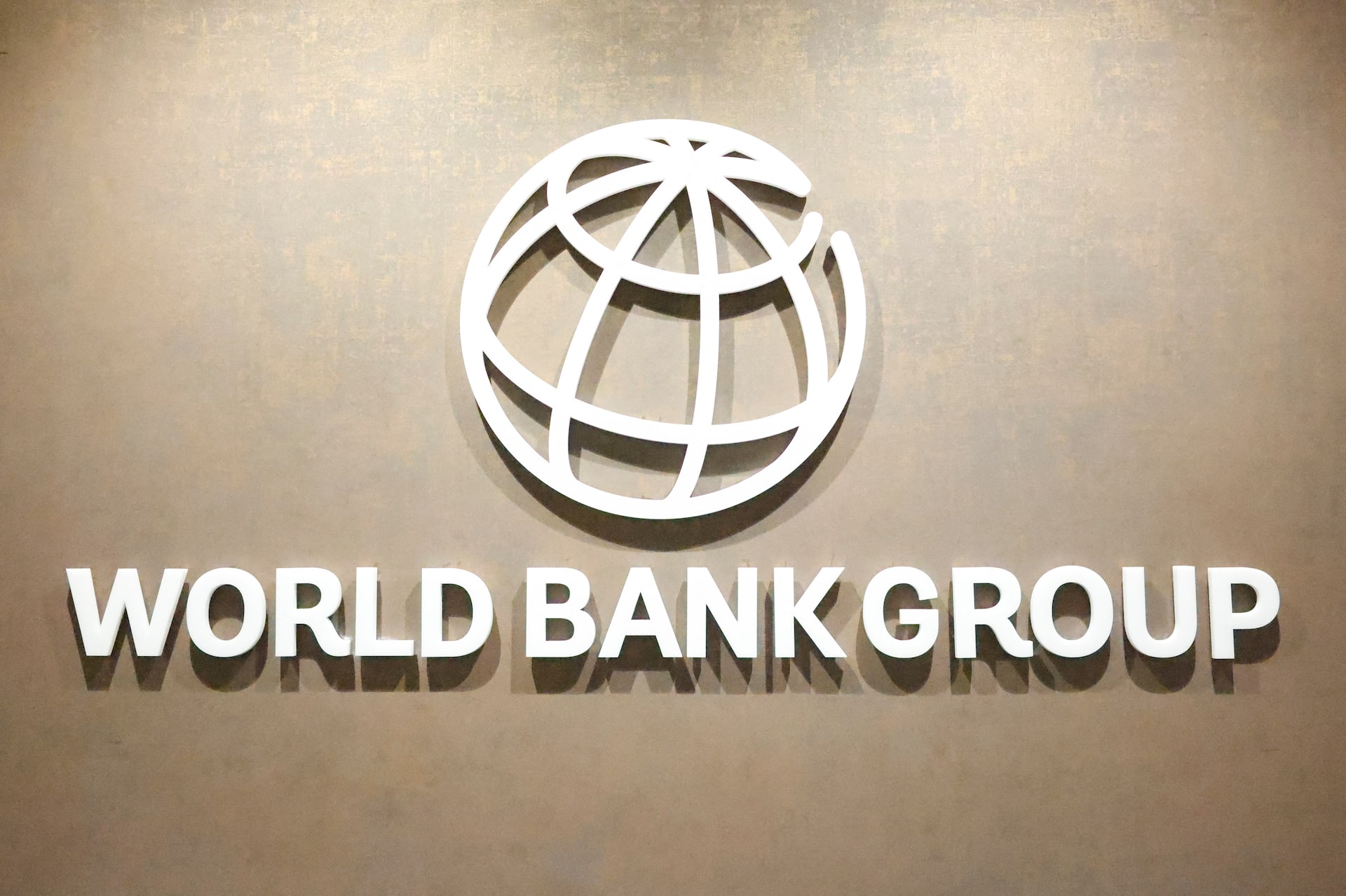 Cameroon authorises 1 million World Bank loan (News Central TV)