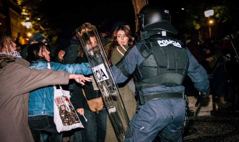 Portugal Police Clear Housing Protest Camps, 31 Arrested
