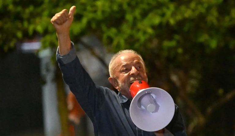 Brazil’s Lula Turns 81, Vows 24-Hour Workday