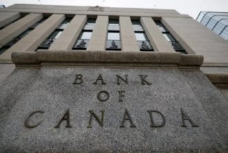 Canada hikes rates to contain oil price surge (News Central TV)