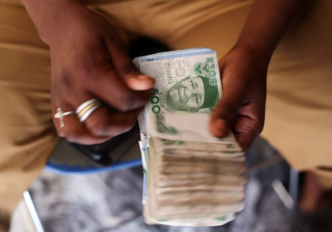 Cash outside Nigerian banks hits N4.92tn (News Central TV)