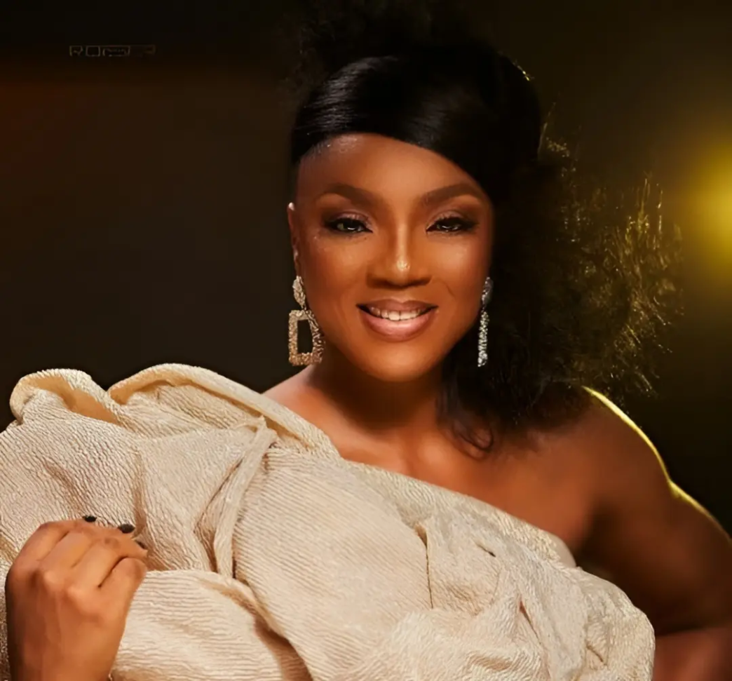 Nigerian Actress Chukwuka-Akpotha Loses Father (NewsCentral TV)