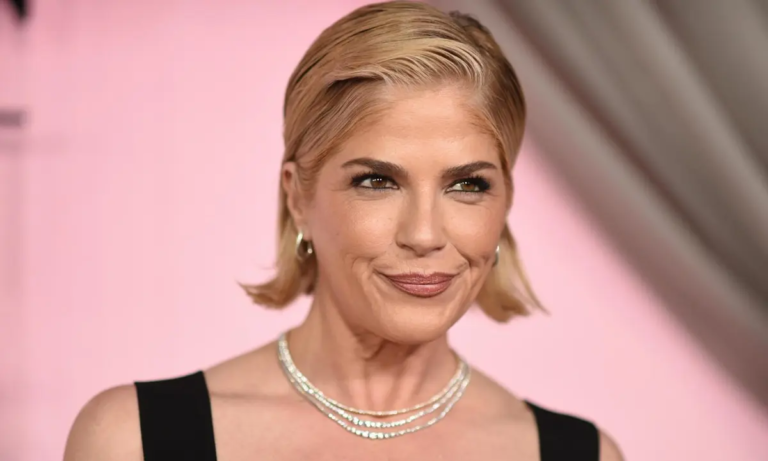 US Actress Selma Blair Arrested after Flight Altercation