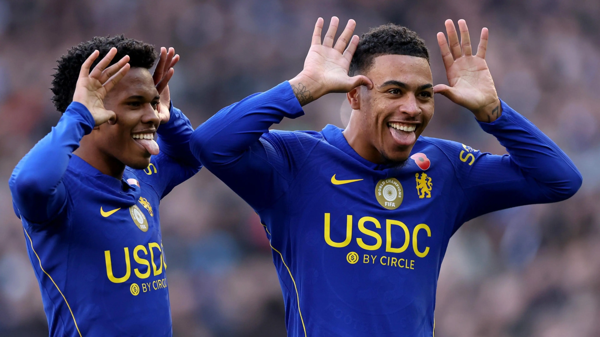 EPL Chelsea beat 10-man Man United 2-0 (NC)
