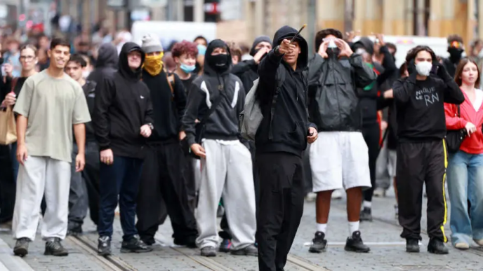 France Closes 400 Schools Over Student Protests (NewsCentral TV)