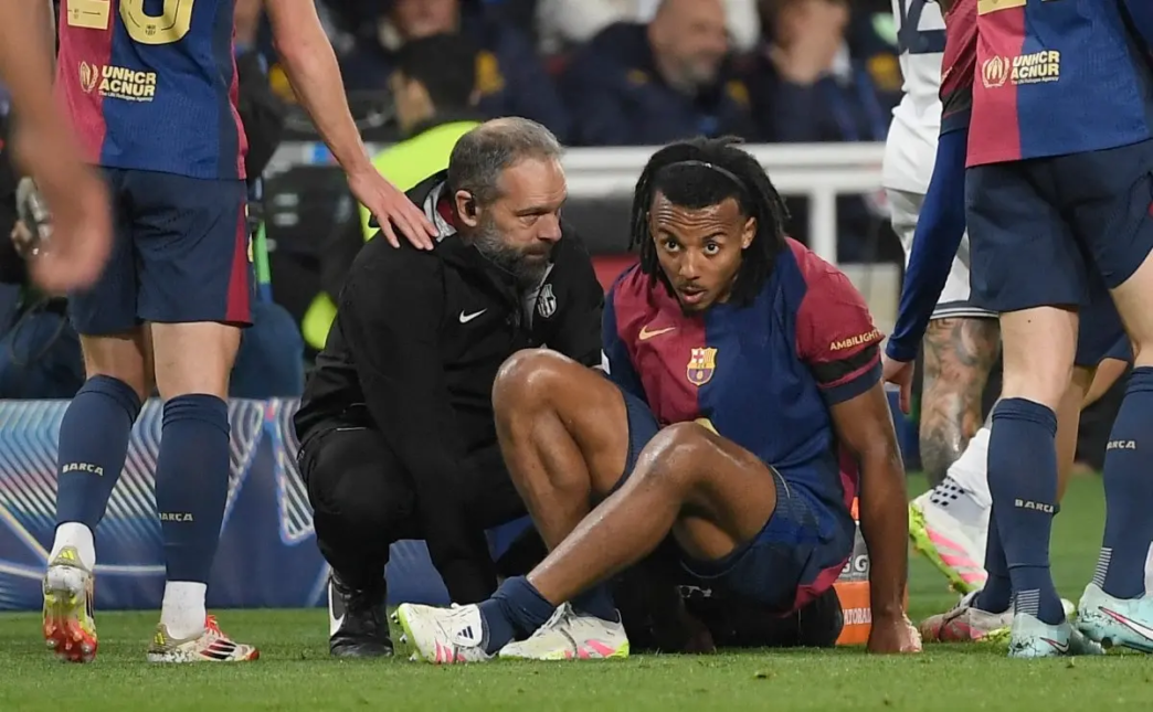 Garcia and Kounde injured before PSG clash (News Central TV)