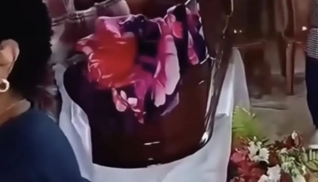 Girl Reportedly Wakes Up Inside Coffin at Funeral (NewsCentral TV)