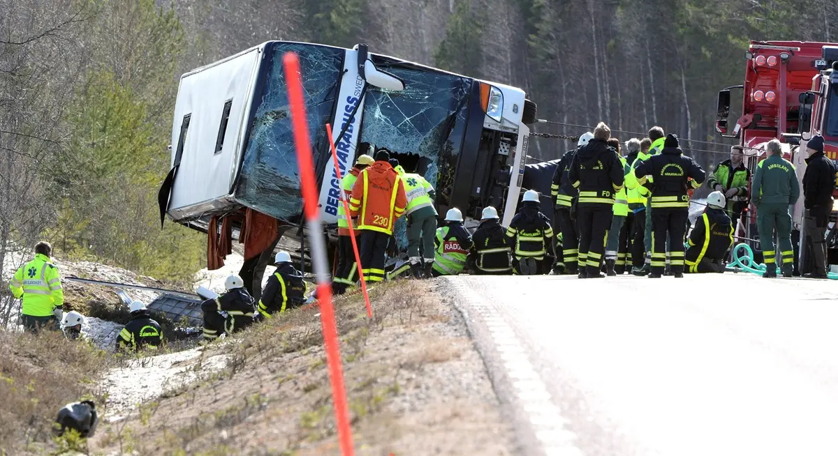 Sweden Bus Crash Kills One, Injures Dozens