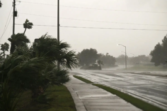 Hurricane Isaias hits Florida’s Gulf Coast (NewsCentral TV)