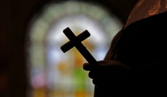 Falling Crucifix Kills Priest During Mass in Ecuador