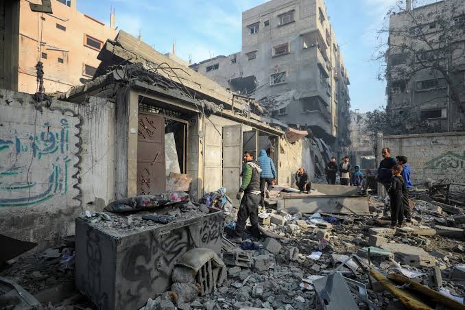 Israel strikes Gaza on war anniversary, five dead (News Central TV)