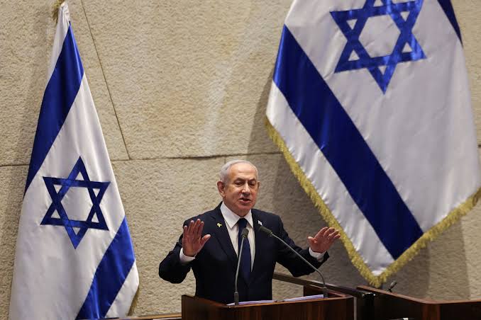 Netanyahu orders West Bank closure after attack (News Central TV)