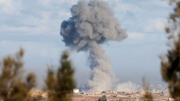 Israel strikes Gaza on war anniversary, five dead (News Central TV)