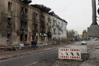 Russian Drone Strike Kills 13 in Ukraine