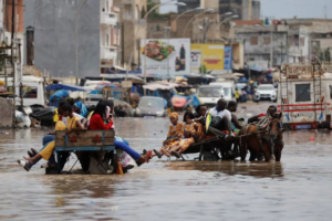 Senegal postpones new school year over flooding (News Central TV)