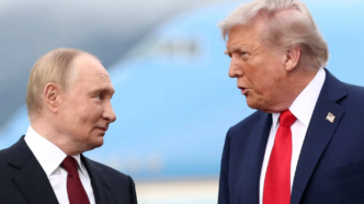 Trump to speak to Putin on plague (News Central TV)