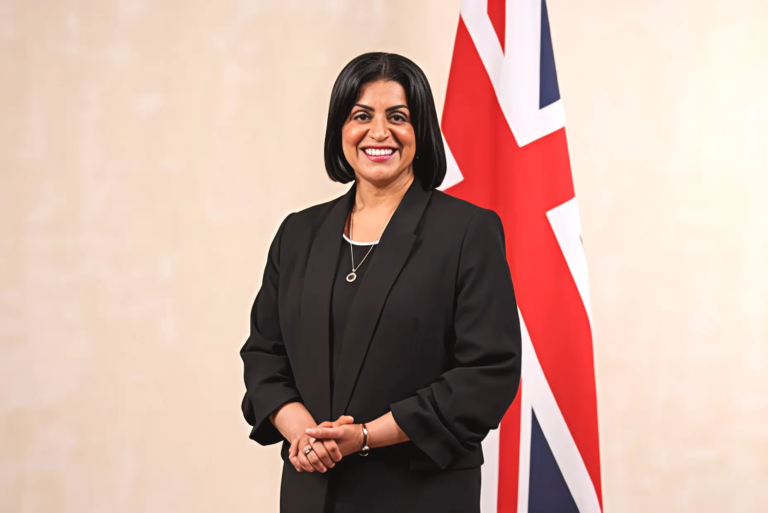 UK Threatens Eritrean Visa Ban Over Migrant Returns
