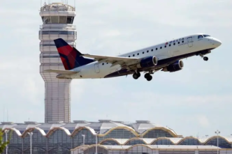 US Lifts Restrictions On Mexico City Flights
