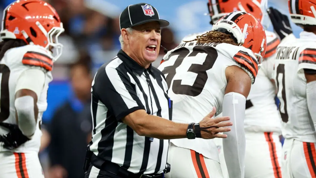 NFL Suspends Official for Swearing at Player