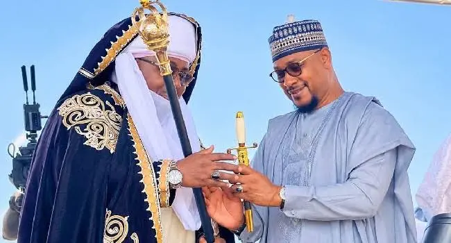Zamfara Gov Presents Staff Of Office, Vehicles To 19 Emirs (NC)