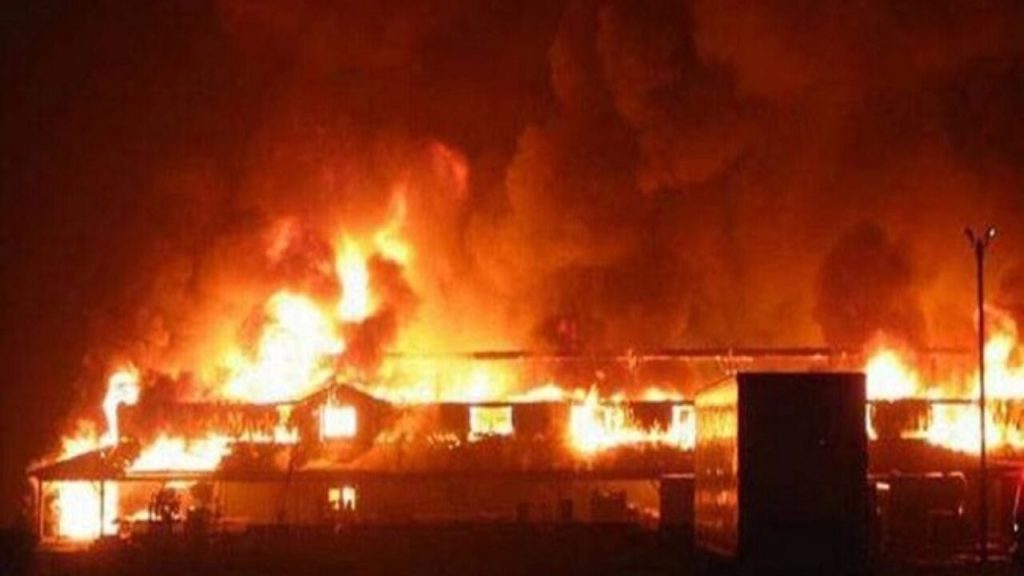 Traders Suffer Huge Losses as Fire Sweeps Through Oyo Market