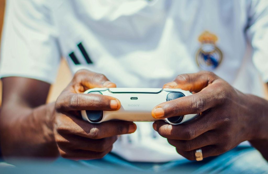 E-sports Industry Rapidly Expands Across Africa