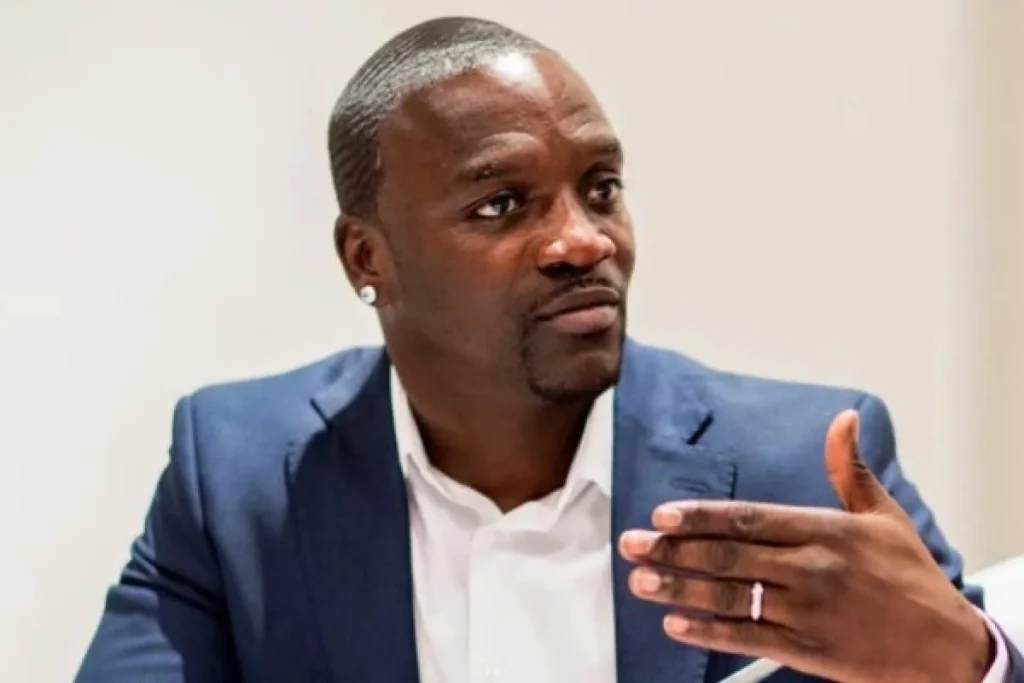 Akon (News Central TV)